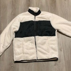 men’s fluffy zip up coat